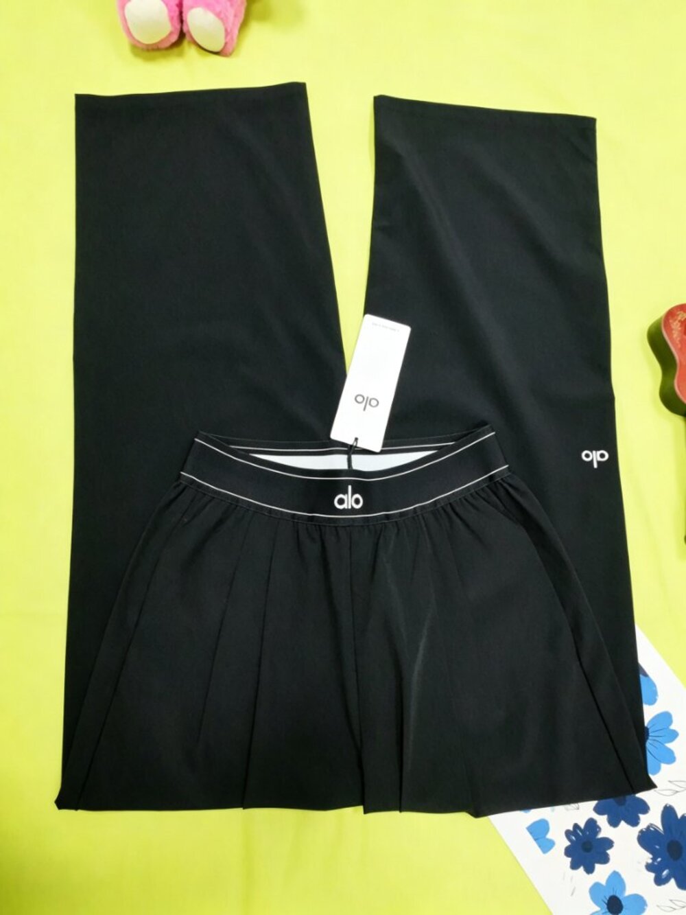 🐱‍👤NWT ALO Yoga Suit Up Trouser Black Womens Regular 30" Inseam🦓 - Picture 3 of 15